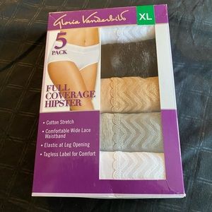 Gloria Vanderbilt XL 5 pack underwear